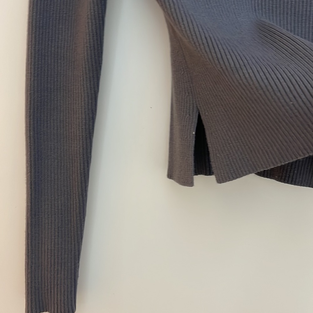 Zara - Picture 3 of 4